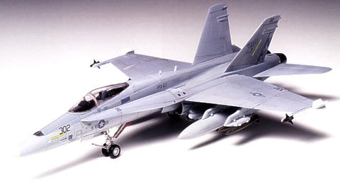 60702 F/A-18 Hornet 1/72